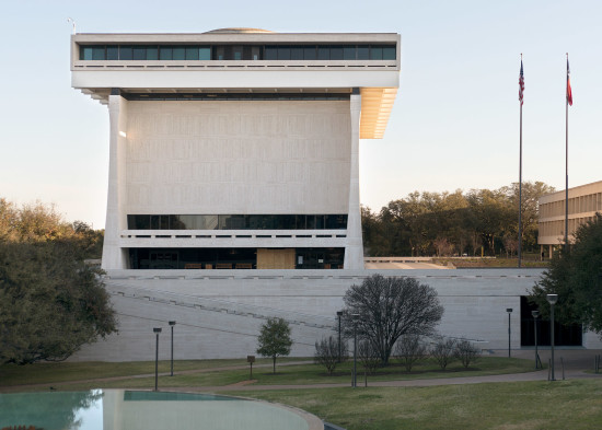 Lyndon B. Johnson Presidential Library and Museum, Austin, Texas, USA, 2013. Fot. Nicolas Grospierre