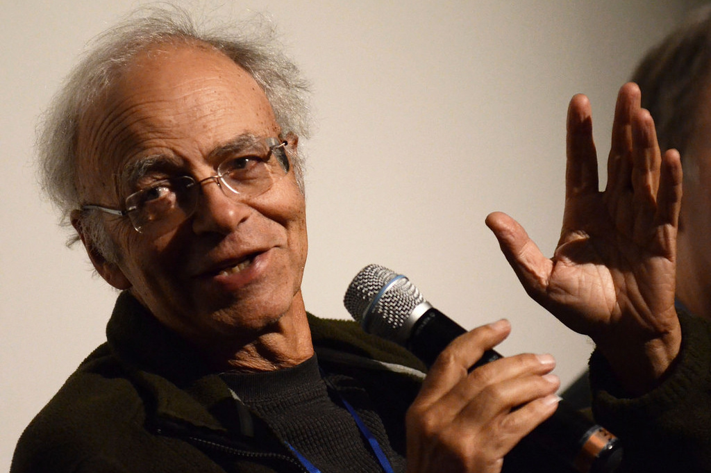 Zdjęcie Peter Singer PODPIS: Peter Singer na konferencji „Effective Altruism Global”, Melbourne, 2015. Fot. HDR Trilobite. Źródło: Flickr (public domain)