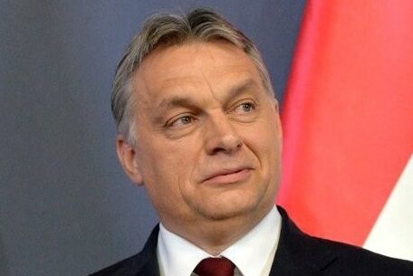 Tysiące Węgrów na ulicach. Czy skandal pedofilski osłabi Orbána?