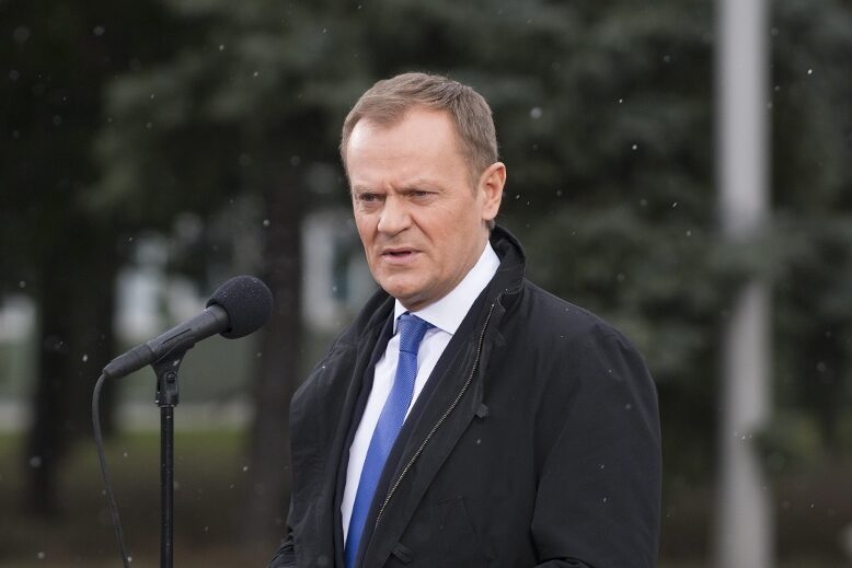 [Sawczuk w poniedziałek] Pęknięcia w koalicji. Trzy problemy rządu Donalda Tuska