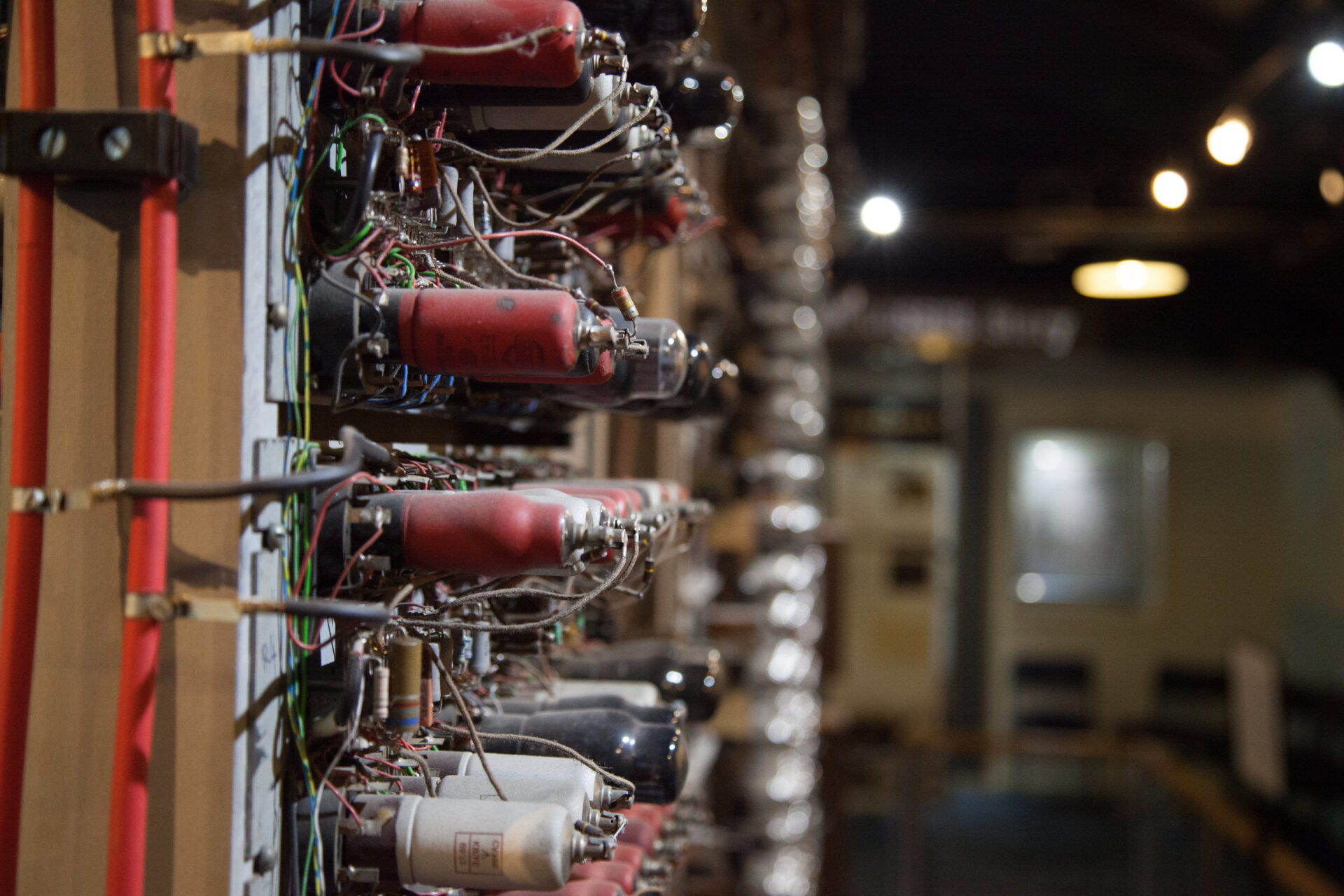 Pager jako broń. Czy będą nam wybuchały lodówki?