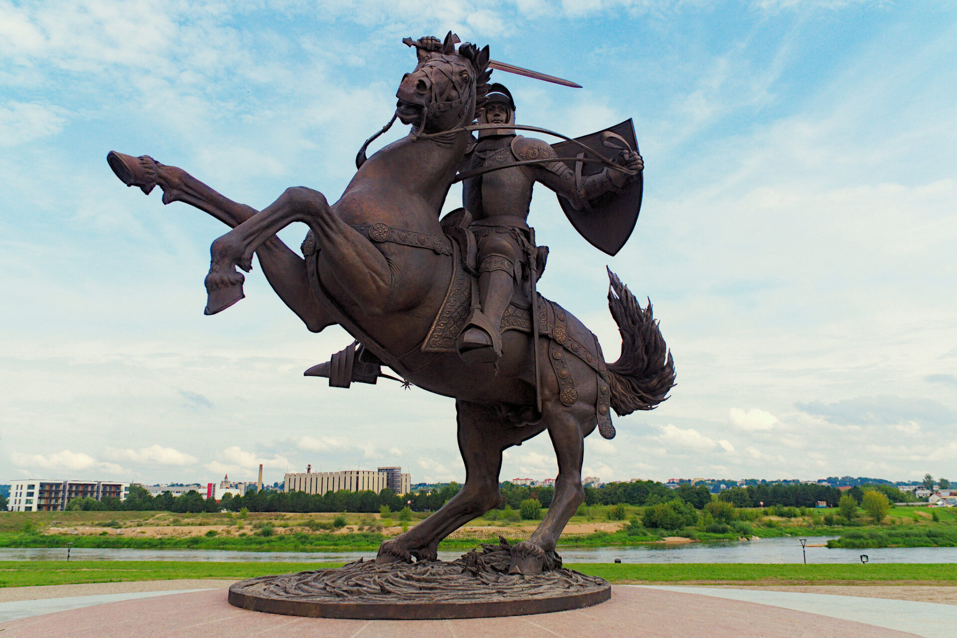 Zrozumienie w odmienności. O reportażu „Litwa po litewsku” Dominika Wilczewskiego