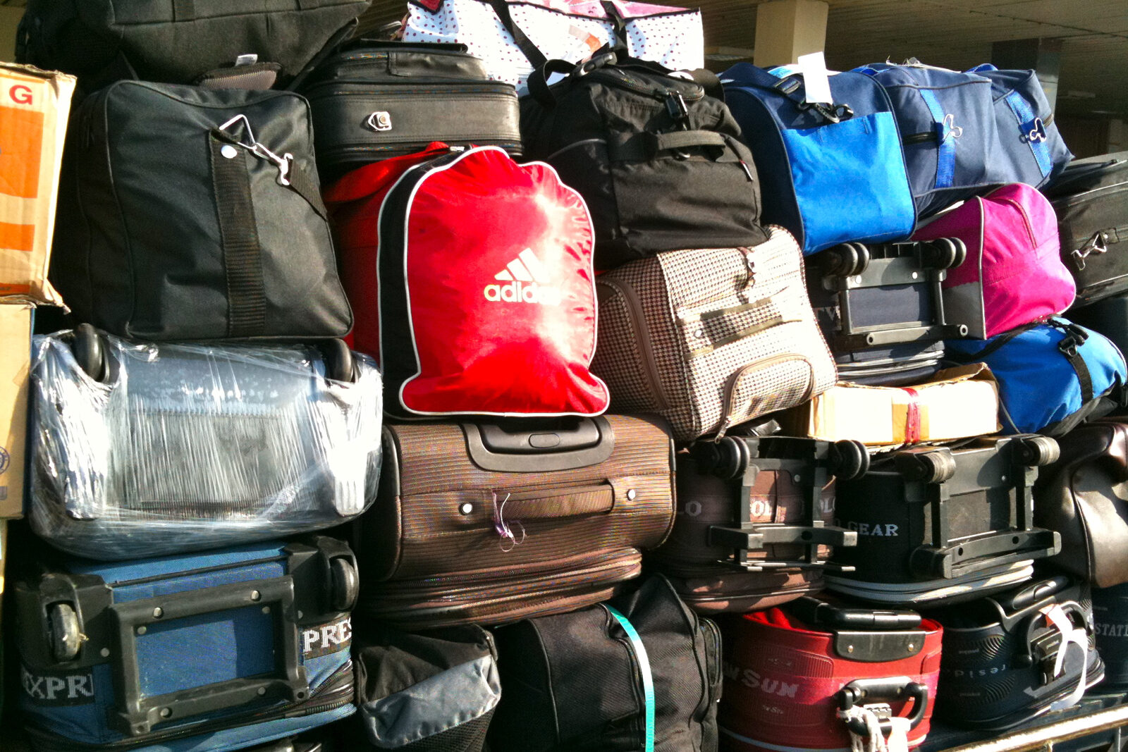 Granice absurdu – to za rządów PiS-u Polska stała się krajem imigracyjnym