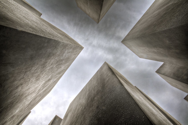 Pamięć o Zagładzie nie chroni już Żydów