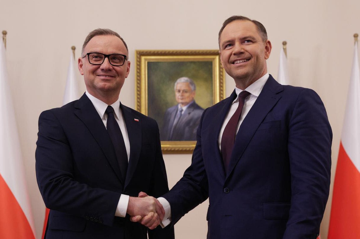 Rok po wyborach. Rezydent? Prezydent prawicy